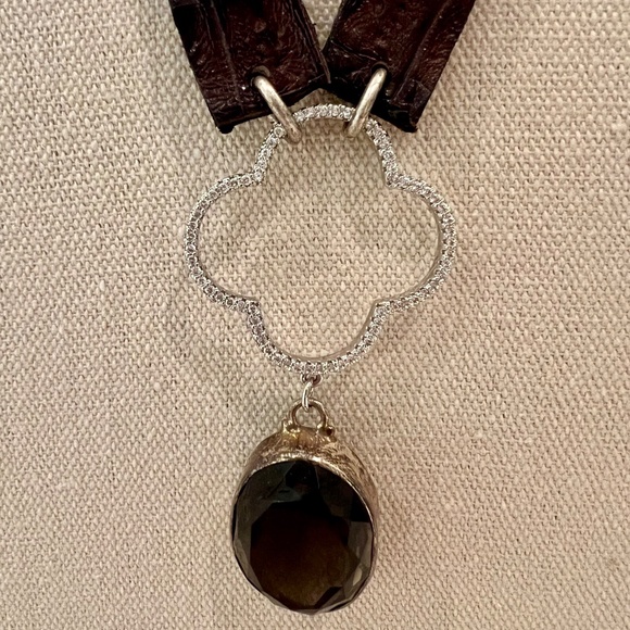 Alligator Choker with Smoky Quartz Pendant - Picture 2 of 3